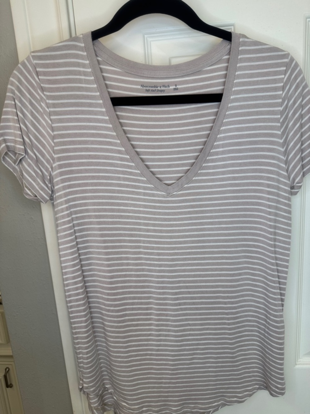 Abercrombie & Fitch Women's Blush Taupe and White Striped V-Neck Tee